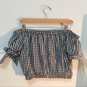 ★ Gingham off the shoulder top ★